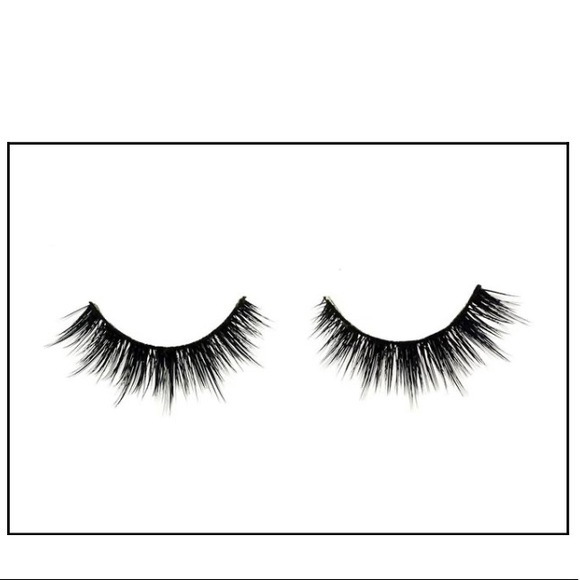 Violet Voss Eye Donut Care Lashes-LIMITED EDITION - Picture 3 of 6